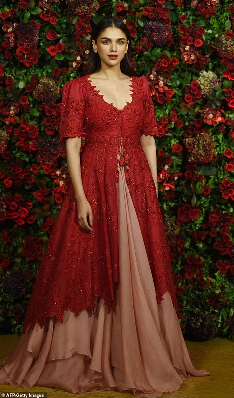 Daily Wear Dress Designs, Red Party Wear Dress, Women Designer Outfits, Wedding Wear Dresses For Women, Deepika Padukone Indian Wear, Dresses From Saree, Indian Outfits For Wedding, Aditi Rao Hydari Indian Outfits, Wedding Outfit Ideas For Women