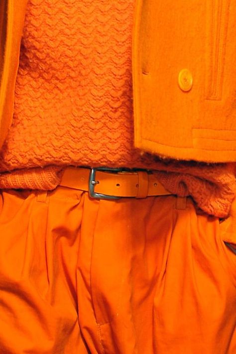 color>orange Jaune Orange, Orange You Glad, Orange Aesthetic, Orange Wallpaper, Orange Is The New, Orange Crush, Orange Is The New Black, Foto Art, Winter Trends