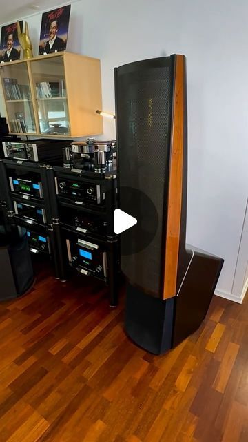 Martin Logan Speakers, Mcintosh Stereo, Hifi Music System, Mcintosh Audio, Audiophile Listening Room, Hi Fi System, Listening Room, Music System, Hifi Stereo