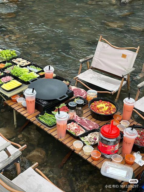 Simple Camping Meals, Camping Lunch Ideas, Camping Dinner Ideas, Easy Camping Food Ideas, Meals For The Family, Campfire Snacks, Picnic Date Food, Easy Camping Meals, Easy Camping