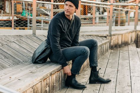 A salute to our past, the #151 is inspired by our 1950’s army boots. Featuring bronze premium leather lining, hidden stitch in the heel and a Goodyear welt made to last. These boots blend premium craftsmanship with intricate detailing for the modern man. Hidden Stitch, Chelsea Boots Black, Army Boots, Mens Boots Casual, Suede Leather Boots, Boots For Men, Leather Lace Up Boots, Goodyear Welt, Men's Boots