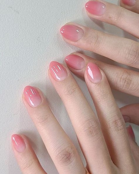 Cute Nails Short Simple, Simple Short Nail Art, Korean Nail Trends, Cute Korean Nail Art, Short Korean Nails, Korean Nail Designs, Cute Manicure, Korean Nail, Korean Nail Art