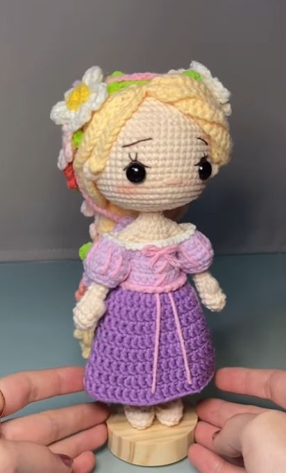 Princess Amigurumi, Crochet Baby Projects, Disney Crochet Patterns, Crochet Princess, Crochet Mobile, Crochet Disney, Quick Crochet Patterns, Crochet Dolls Free Patterns, Free Amigurumi Patterns