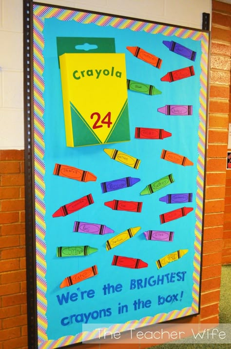 Erica's Ed-Ventures: Classroom Door Decor Ideas Crayon Box Bulletin Board, Bulletin Board Ideas For Classroom, Board Ideas For Classroom, Crayon Classroom, Crayon Themed Classroom, Creative Bulletin Boards, Birthday Board Classroom, Classroom Boards, Birthday Bulletin