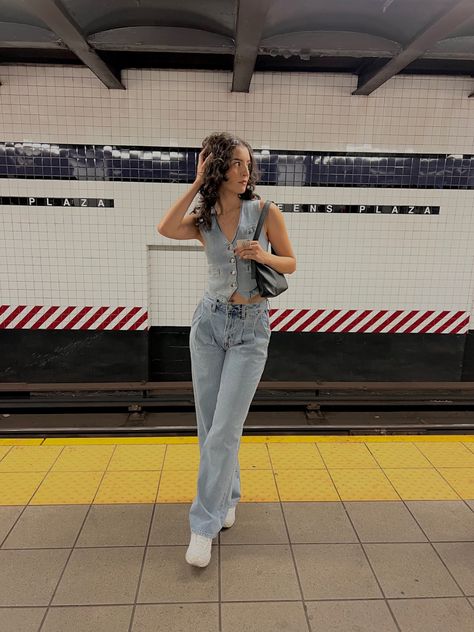 Wide leg pleated jeans from Aritzia, denim vest from Forever 21 Pleated Jeans, Wide Leg Jeans Outfit, Jeans Outfit, Denim Outfit, Denim Vest, Jean Outfits, Wide Leg Jeans, Leg Jeans, Forever 21