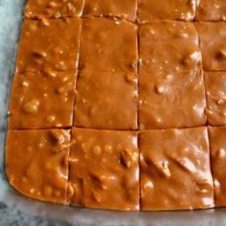 Oklahoma Nut Candy Recipe, Oklahoma Nut Candy, Candy Recipe, Low Carb Sweeteners, Southern Dishes, Pecan Pralines, Candy Recipes Homemade, Christmas Candy Recipes, 12 Tomatoes