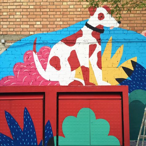 Colorful Street Art & Murals by Perrine Honoré | Daily design inspiration for creatives | Inspiration Grid Dog Wall Mural Street Art, Animal Shelter Mural, Dog Murals, Daycare Mural, Dog Mural, Street Art Inspiration, Dogs Painting, Exterior Murals, Mural Inspiration