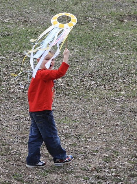 Paper Plate Kite by @Amanda Snelson Formaro Crafts by Amanda Kites Craft, Go Fly A Kite, Plate Crafts, Childrens Games, Paper Plate Crafts, Smart Kids, Spring Activities, How To Make Clothes, Childrens Crafts