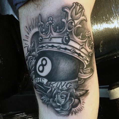 Eightball Tattoo, Traditional Chicano Tattoos, Inside Bicep Tattoo, Crown Tattoo Men, Crown Tattoos, Rare Tattoos, Art Chicano, Chicanas Tattoo, Inner Bicep Tattoo