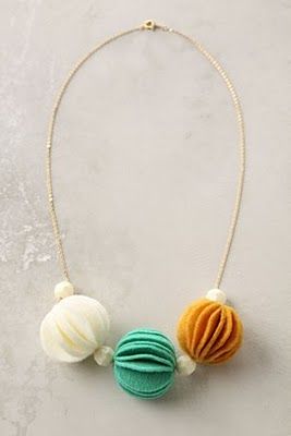 Felt Fan Necklace Pompom Necklace, Diy Anthropologie, Pom Pom Necklace, Anthropologie Necklace, Erin Elizabeth, Beaded Necklace Tutorial, Fan Necklace, Anthropologie Inspired, Felt Crafts Patterns