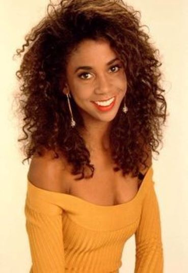 1980s Black Hairstyles, 80 S Hairstyles, Holly Robinson Peete, Holly Robinson, 1980s Hair, 80s Hair, Hair Inspiration Short, Black Hairstyles, Braids For Black Hair