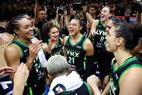 The Minnesota Lynx celebrated a stunning victory, securing their spot in the 2024 WNBA Finals by defeating the Connecticut Sun 88-77 in a thrilling Game 5. With an electrifying home crowd behind them, the Lynx, led by MVP runner-up Napheesa Collier’s double-double performance (27 points, 11 rebounds) and Courtney Williams’ 24 points, showcased both offensive and defensive prowess. This win highlig • Published Wed, 09 Oct 2024 20:13:12 +0000 • Via Just Women's Sports Kayla Mcbride, Courtney Williams, Orlando Pride, League Table, Free Agent, Wnba, Women's Sports, Lynx, Sports News