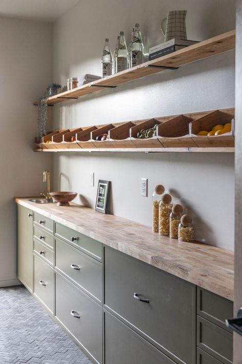 Affordable Laundry Room Ideas, Butlers Pantry Tile Floor, Butlers Pantry Walkin, Butler Pantry Walk Through, Narrow Butlers Pantry, Pantry Wall Ideas, Butler Pantry Ideas, Butlers Kitchen, Butlers Pantry Ideas