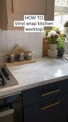 How to Vinyl Wrap Kitchen worktop Kitchen Worktop Makeover, Vinyl Countertops, Kitchen Counter Diy, Vinyl Wrap Kitchen, Peel And Stick Countertop, Diy Kitchen Projects, Kitchen Wrap, Bathroom Vinyl, Kitchen Vinyl