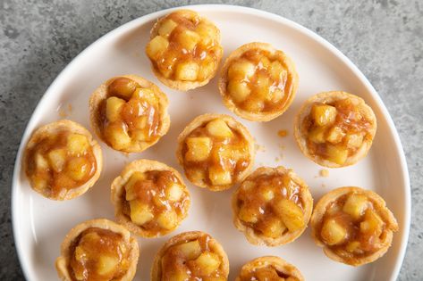 Caramel Apple Tartlets Caramel Apple Tartlets Recipe, Caramel Apple Tarts, Apple Caramel Tart, Thanksgiving Tarts, Apple Tartlets Recipe, Caramel Apple Tartlets, Apple Tartlets, Salted Carmel, Caramelised Apples