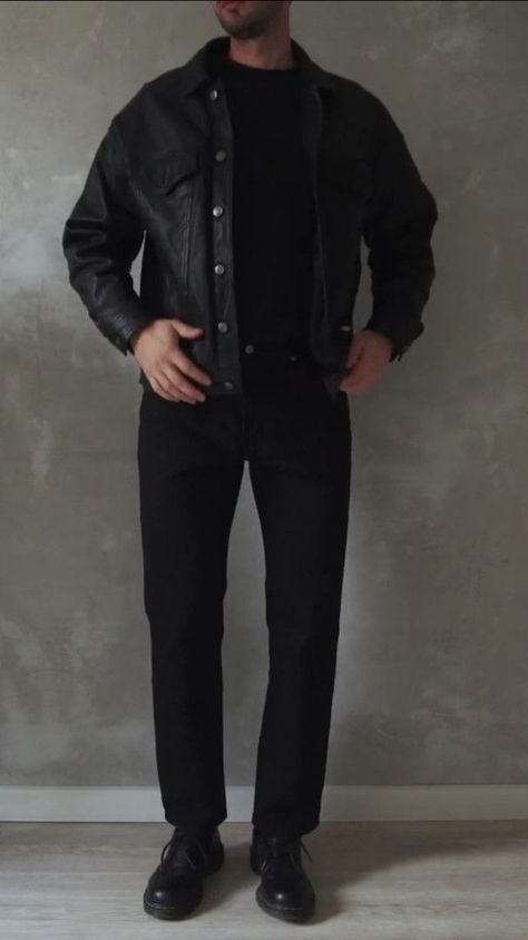 Black Turtle Neck Outfit Men Casual, Doc Martin Outfits Men, Turtle Neck Outfit Men Casual, Korean Men Outfits, Outfits Ideas Korean, Winter Outfits Aesthetic Korean, Korean Black Outfit, Outfits Aesthetic Korean, Outfits Aesthetic Dress