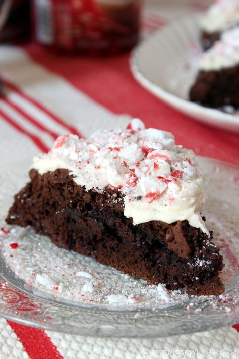 These Peppermint Mocha Scones are made with coffee, chocolate, and peppermint mocha creamer - you can't get any better than this! #DelightfulMoments #ad | EverydayMadeFresh.com Peppermint Mocha Scones, Mocha Scones, Peppermint Scones, Peppermint Mocha Creamer, Mocha Creamer, Coffee Chocolate, Mint Candy, Peppermint Mocha, Chocolate Peppermint