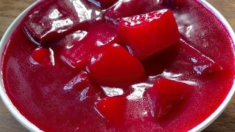 This is my Grandma's recipes for tangy, sweet Harvard Beets.  I have tried other recipes, but none are as flavorful as hers. Harvard Beets Recipe, Harvard Beets, Beets Recipe, Beet Recipes, Pickled Beets, Red Beets, Grandmas Recipes, Vegetable Sides, Veggie Dishes