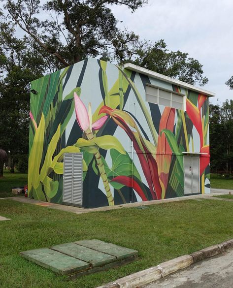 Exterior Murals, Wallpaper Garden, Mural Art Design, Street Art News, 3d Mural, Garden Mural, Deco Jungle, Flower Mural, Tropical Painting