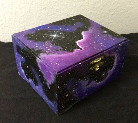 Wooden Box Crafts, Purple Nebula, Jewelry Box Storage, Box Painting, Hand Painted Wooden Box, Jewelry Box Makeover, Painted Box, Painted Jewelry Boxes, Painted Wooden Boxes