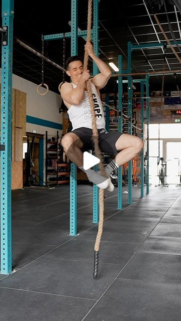 Tiboinshape on Instagram: "Rope climb tutorial ! 😱 @shapeyou 
📍 @caecilusfunctionalfitness" Rope Climbing, Rope Climb, Climbing Rope, July 3, Climbing, Gym, On Instagram, Instagram