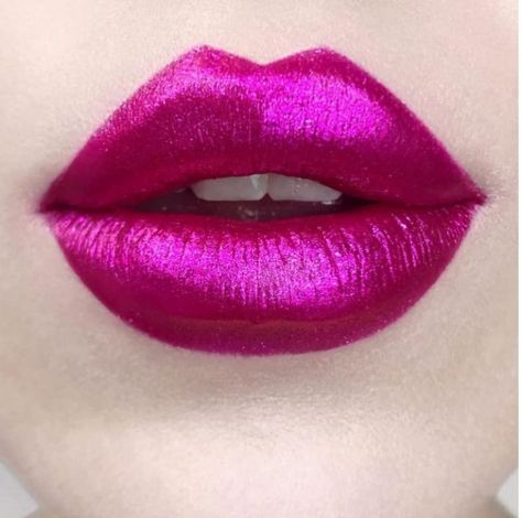 Crazy Lipstick, Angel Manga, Lipstick Print, Lip Art Makeup, Hot Pink Lips, Metallic Lips, Beautiful Lipstick, Waterproof Lipstick, Lipstick Tube