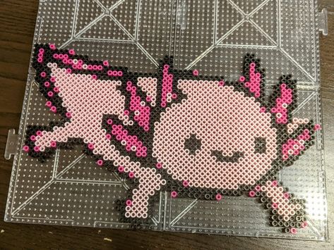 Axolotl Pixel Art, Hammer Beads, Perler Projects, Melty Bead Patterns, Beautiful Beaded Jewelry, Beads Pattern, Beads Patterns, Mini Iron, Fuse Bead Patterns