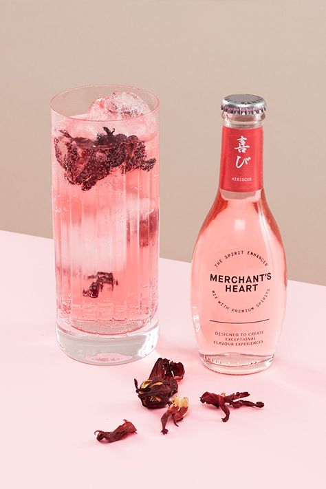 Gin Mixers, Advocare Recipes, Candida Recipes, Candida Diet Recipes, Tonic Recipe, T Craft, Craft Gin, Colorful Drinks, Pink Gin