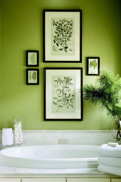 p36-2 (2) Colorful Bathrooms, Aesthetic Interior Design, New Interior Design, Green Walls, Maximalist Decor, Green Bathroom, Green Interiors, Green Rooms, Green Decor