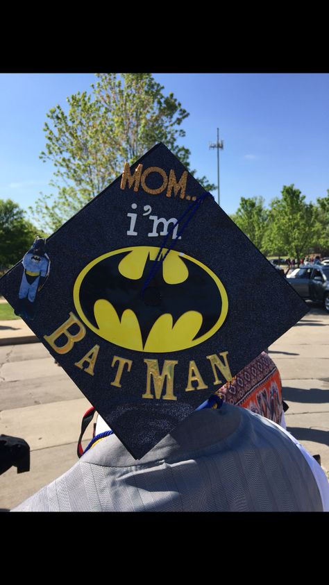 Graduation Cap Art Ideas, Mens Grad Cap Ideas, Graduation Caps For Guys, Graduation Cap Designs Nightmare Before Christmas, Grad Cap Ideas Boys, Cap Decoration Graduation For Guys, Boy Grad Cap Ideas, Batman Graduation Cap Ideas, Cap Decoration Graduation Boys