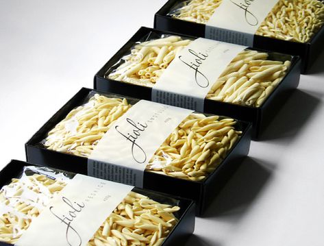 Pasta Packaging, Pasta Brands, Pasta Box, Pasta Shop, Gourmet Pasta, Pasta Restaurants, Living Brand, Pasta Bar, Pasta Dough