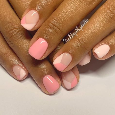 Boho Pink Nails, Pretty Nails Classy Short, Alternative French Manicure, Pinks Nail, Pink Short Nails, Simple Gel Nails, Cute Gel Nails, Shellac Nails, Dipped Nails