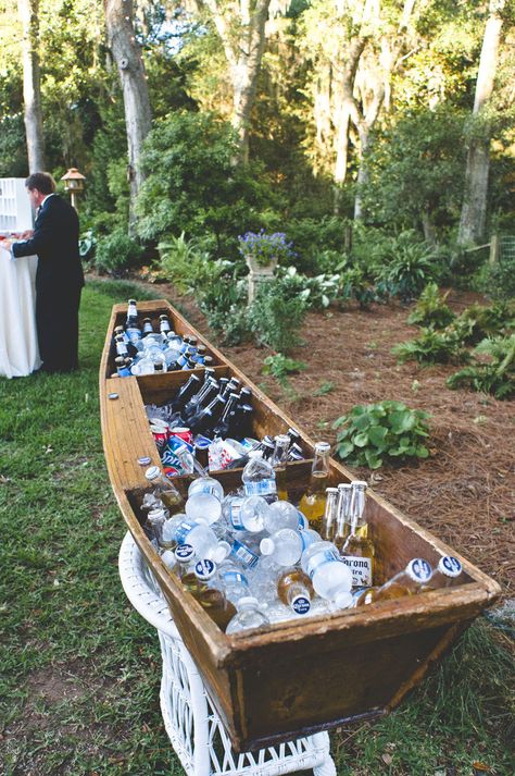 Low Country Wedding Ideas, Low Country Wedding Dress, Low Country Party Ideas, Outdoor Southern Wedding, Old South Wedding Theme, Low Country Boil Wedding Reception, Low Country Wedding Reception, Low Country Aesthetic, Coastal Backyard Wedding