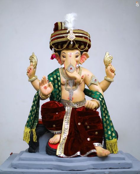 Ganesh Ji Murti For Ganesh Chaturthi, Ganesh Ji Murti New, Ganesh Murti Images, Drawing Shading Tutorial, Bappa Images, Cute Ganpati Idol, Ganesh Chaturthi Drawing, Ganesh Ji Drawing, Drawing Shiva