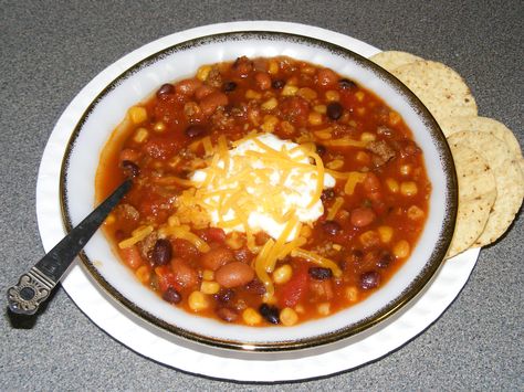 Paula Deen Taco Soup, Chili Taco Soup, Chunky Chili, Chili Taco, Taco Soup Slow Cooker, Taco Soup Recipe Crockpot, Taco Soup Crock Pot, Deep South Dish, Paula Deen Recipes