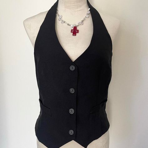 No brand labeled, button up front with a halter neck, no flaws! Item likely fits a size large, perhaps XL - NECKLACE NOT INCLUDED, BY @julia866 ON DEPOP 90’s Punk, Black Waistcoat, Y2k Black, Grunge Goth, Technical Drawing, Black Button, No Brand, Halter Neck, Button Up