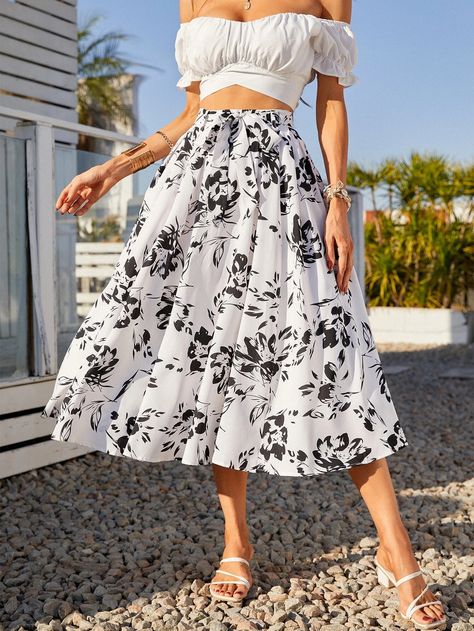 High Waist Floral Print Belted Flare Skirt | SHEIN USA Flare Skirt Outfit, White Tops Outfit, Women Skirts, Workout Tips, Hem Skirt, Summer Skirts, Floral Style, Outfits Casuales, Gym Workout