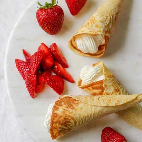 A toasty, buttery and delicately beautiful cone-shaped cookie. Krumkake Recipe, Norwegian Waffles, Bread Types, Waffle Cookies, Norwegian Food, Fool Proof Recipes, True North, Cannoli, Shaped Cookie