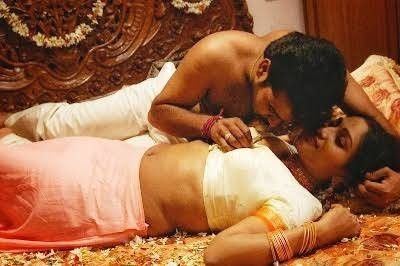 Romance Movie Scenes, South Indian Movie, Bed Scene, Night Pics, Marriage Dress, Night Couple, Couple Romance, Scene Girls, Girls Club