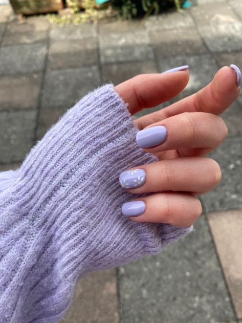 Short Nails Purple Lavender, Purple Opi Nail Polish, Light Spring Nails, Lavender Nails With Design, Lavender Nail Designs, Ombre Chrome, Lilac Nails Design, Ombre Chrome Nails, Nails Pictures