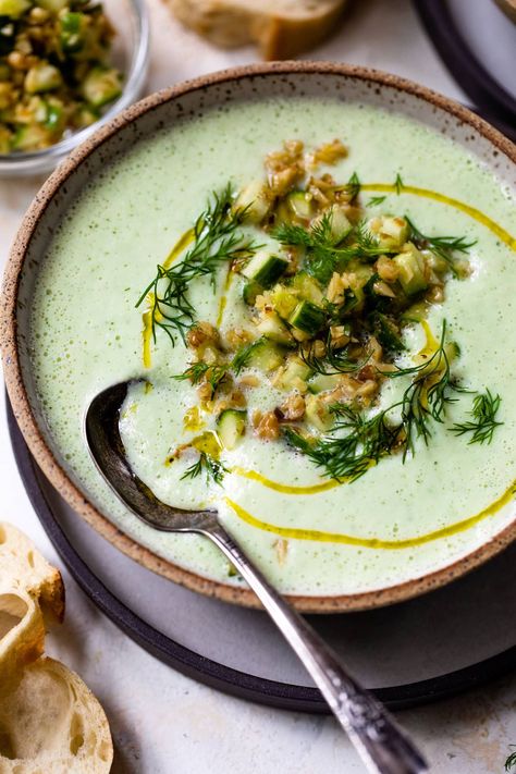 A refreshing and light cold Cucumber Soup made with Greek yogurt and fresh herbs. It’s easy to make, no cooking or heating the kitchen, making it perfect for a hot summer day. #cucumber #yogurt #nocook #soup #coldsoup #summerrecipes #healthyrecipes