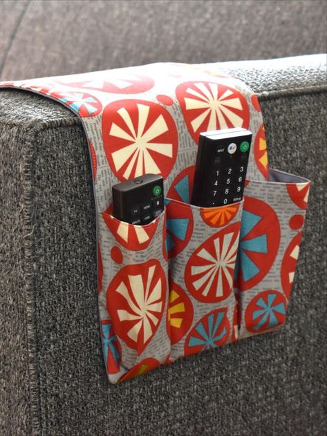 Couch Organizer, Couch Caddy, Sewing Totes, Sofa Organizer, Remote Caddy, Bedside Caddy, Remote Control Holder, Sew Projects, Remote Holder