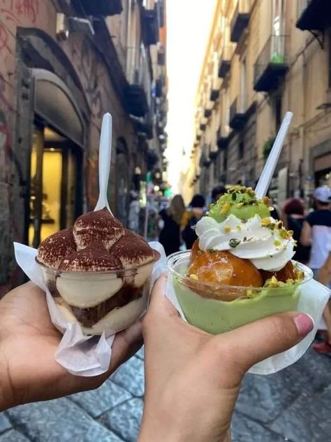 Naples Italy Food, Napoli Italy Aesthetic, Rome Italy Food, Naples Food, Food In Italy, Gelato Italy, Sicilian Summer, Italy Life, Food Italy