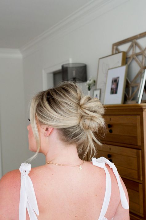 Twist Updo Tutorial, Chignon Simple, Low Bun Wedding Hair, Modern Updo, Bridesmaid Hair Inspo, Chic Updo, The Small Things Blog, Small Things Blog, French Twist Updo