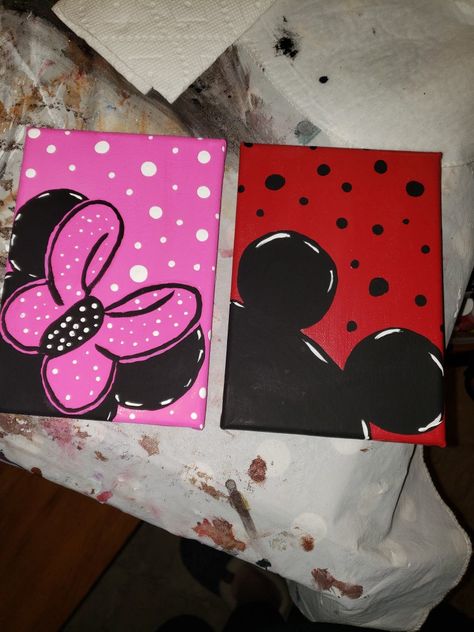 Disney Paintings On Canvas Easy, Disney Love Paintings Easy, Mini Mouse Sketch Drawings, Mickey Mouse Canvas Painting Diy, Simple Painting Ideas Disney, Mickey And Minnie Mouse Canvas Painting, Mickey Mouse Canvas Painting Easy, Diy Couples Canvas Painting, Mickey Mouse Mini Canvas Painting