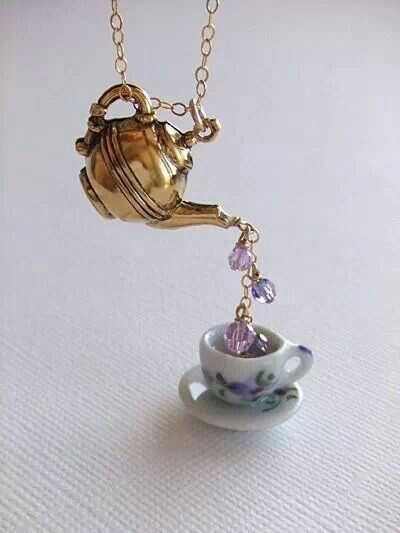 Cool Lavender Tea, Pretty Jewellery, Beaded Pendant, Bling Bling, Cute Jewelry, Jewelry Inspiration, Diy Jewelry, Beautiful Jewelry, Tea Pots