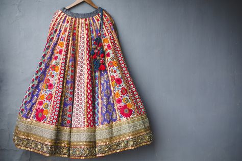 Sabyasachi Lehenga, Red Lehenga, Patiala Salwar, Ghagra Choli, Bridal Lehenga Choli, Chaniya Choli, Lehenga Designs, Stylish Wedding, Indian Designer Wear