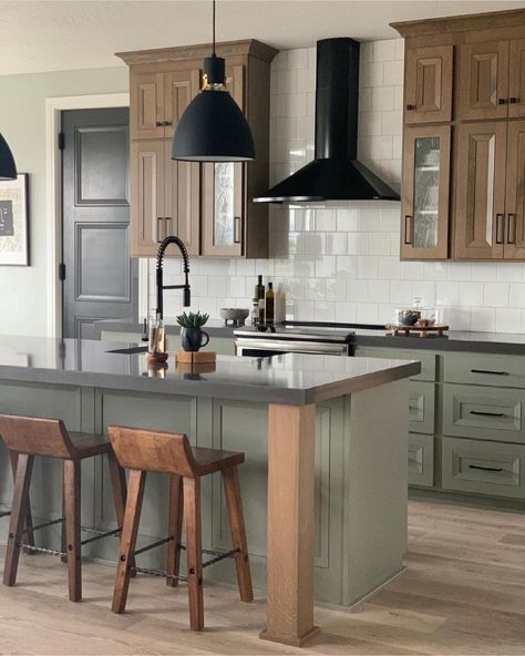 Natural Wood Kitchen Cabinets Farmhouse, Natural Kitchen Cabinets, Green Kitchen Island, Transitional Kitchens, Budget Kitchen Makeover, Green Kitchen Decor, Modern Backsplash, Natural Wood Kitchen, Neutral Green