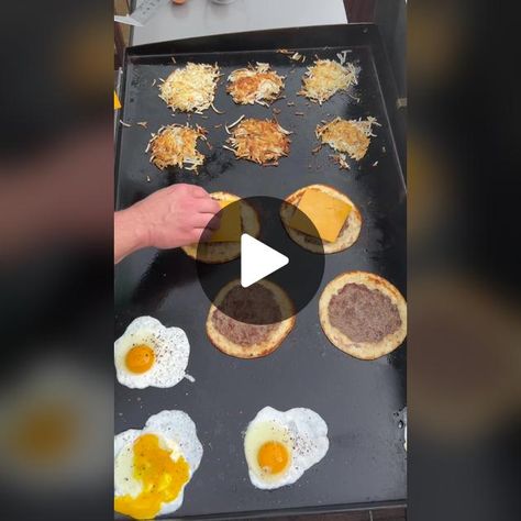 Blackstone Breakfast, Sausage Tacos, Recipe Tiktok, Smash Burger, Breakfast Tacos, Breakfast Recipe, Camping Meals, Breakfast Ideas, Breakfast Recipes