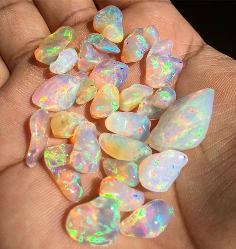 Opal Gemstone Aesthetic, Opals Aesthetic, Opal Photography, Tony Monet, Opal Aesthetic, Crow Story, Sagittarius Aesthetic, Eye Therapy, Shiny Rocks